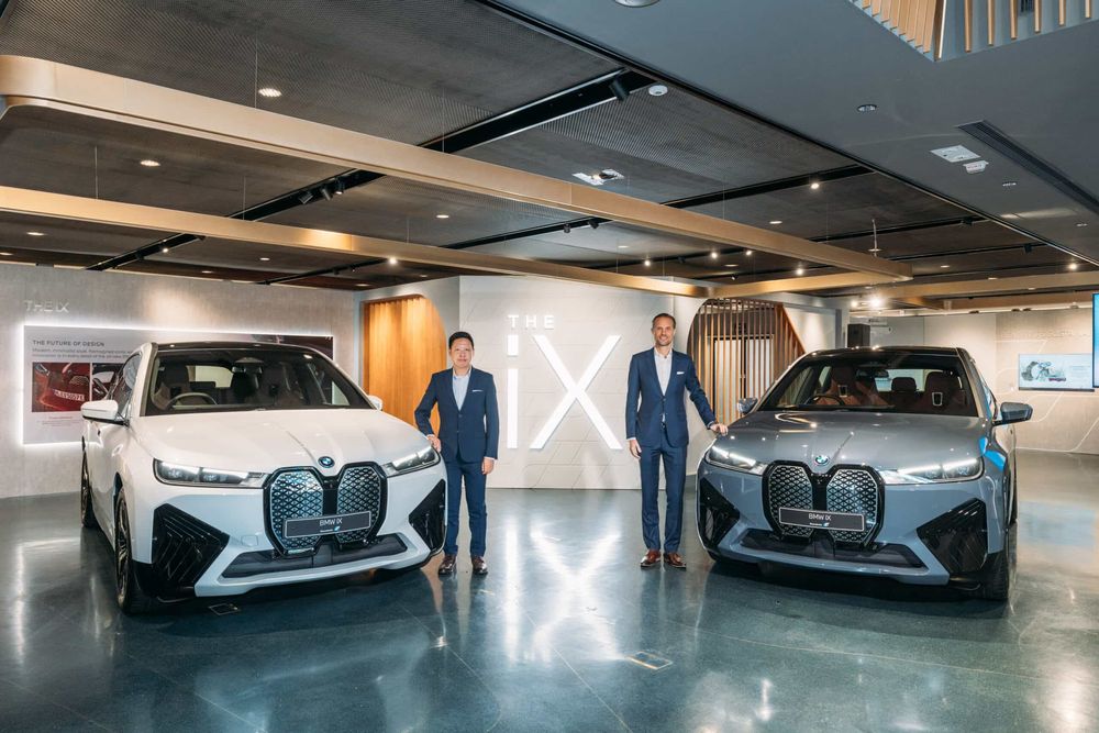 BMW Unveils First-ever Fully Electric SAV, THE iX, at the BMW Luxury Class Showroom