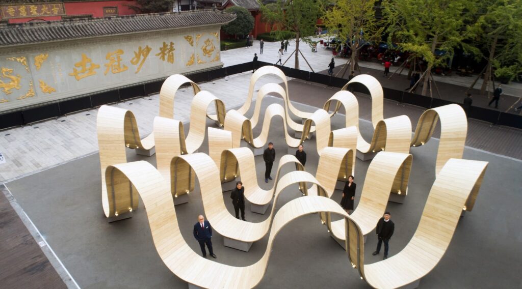 在中国举办广受好评的公共艺术展