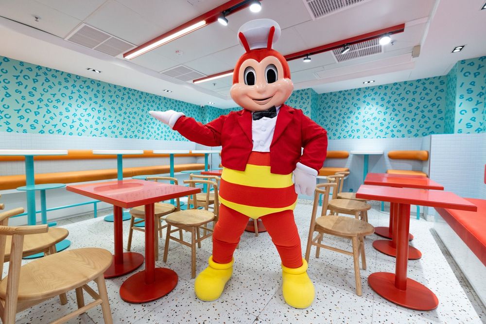 Jollibee’s latest concept store lands in Tsim Sha Tsui